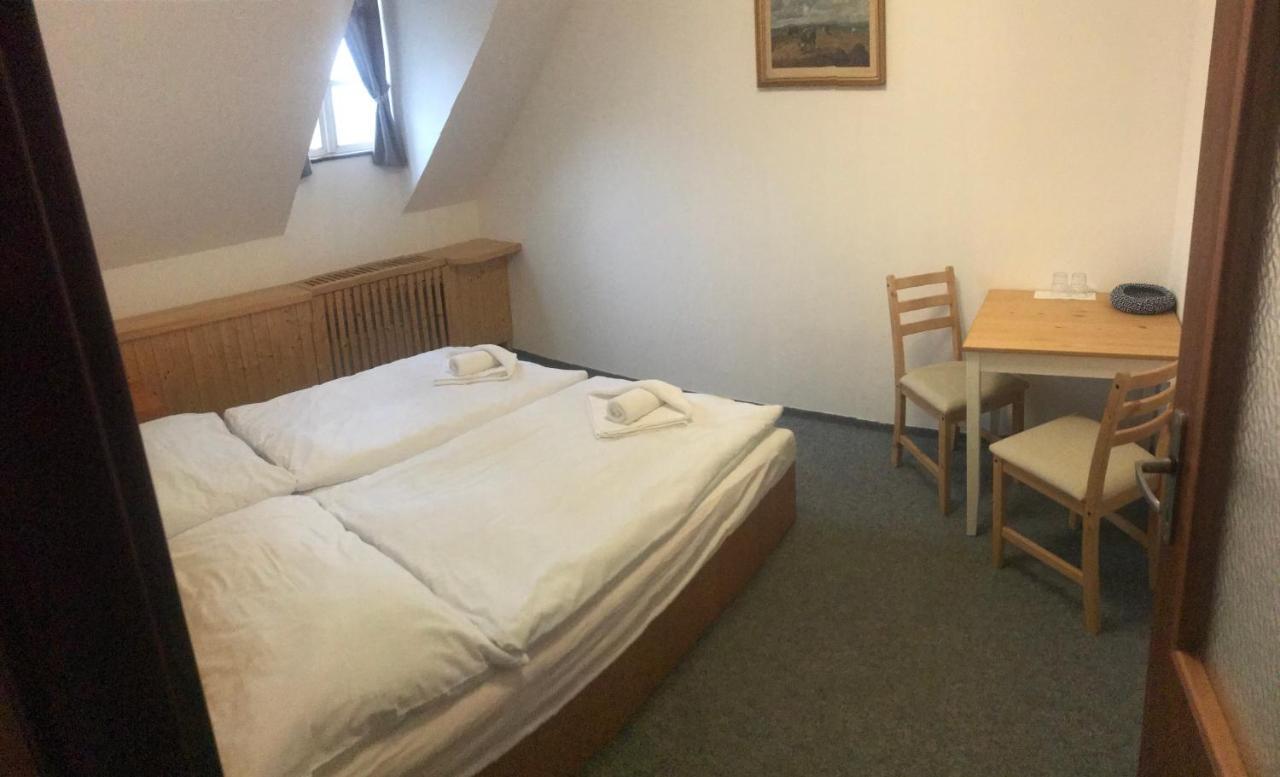 Knezicka Chalupa Vrchlabí Esterno foto